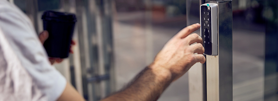 Enhance Storefront Security with Access Control Systems in Fort Lauderdale, FL